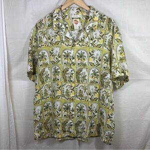 C & C California 100% Linen Safari Animal Print Camp Shirt Size XL White Green‎